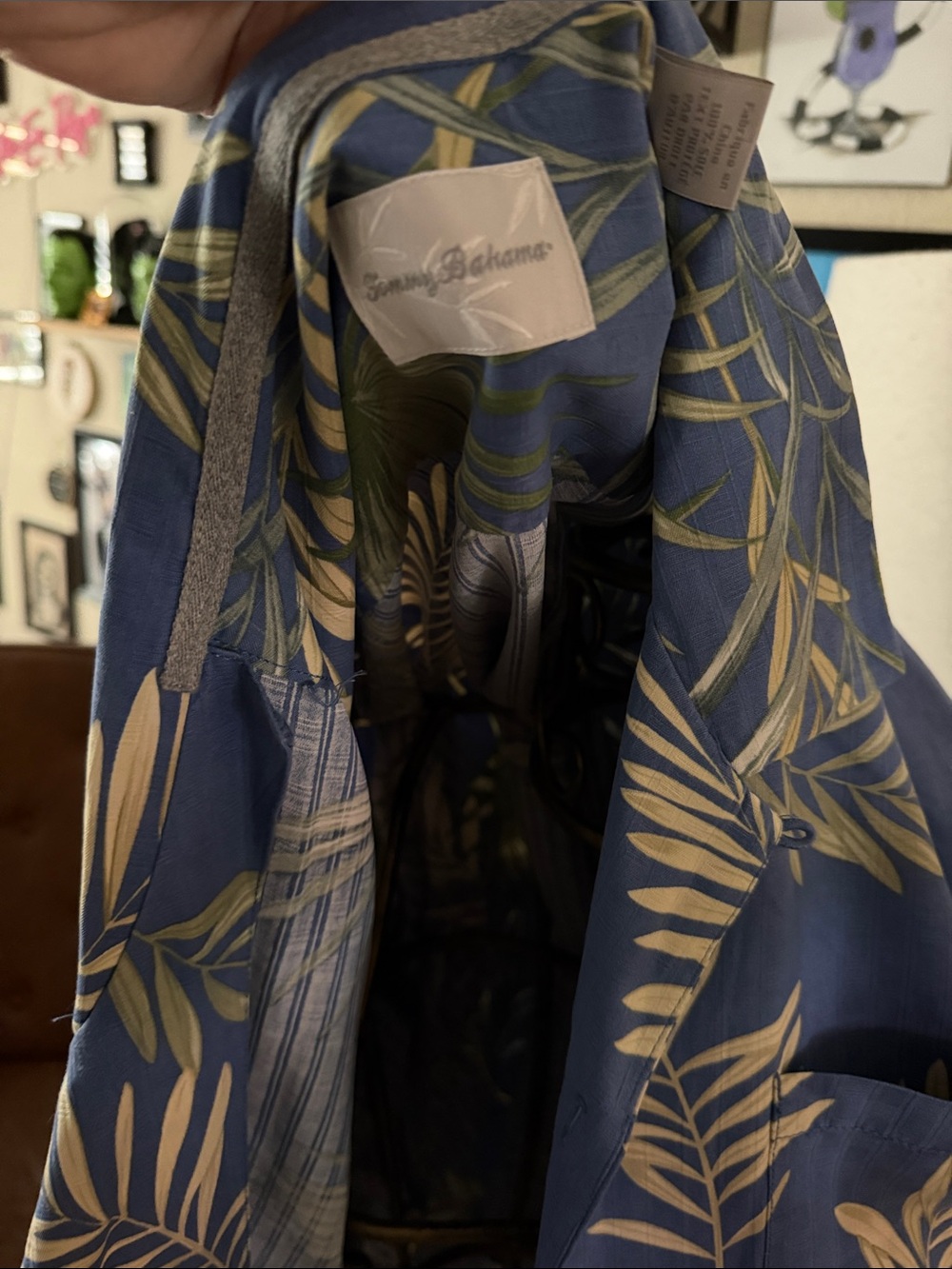 Tommy Bahama Blue and Cream Tropical Leaf Camp Shirt - Picture 2 of 4